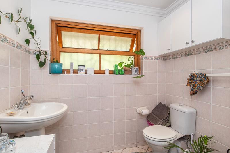 5 Bedroom Property for Sale in Fish Hoek Western Cape